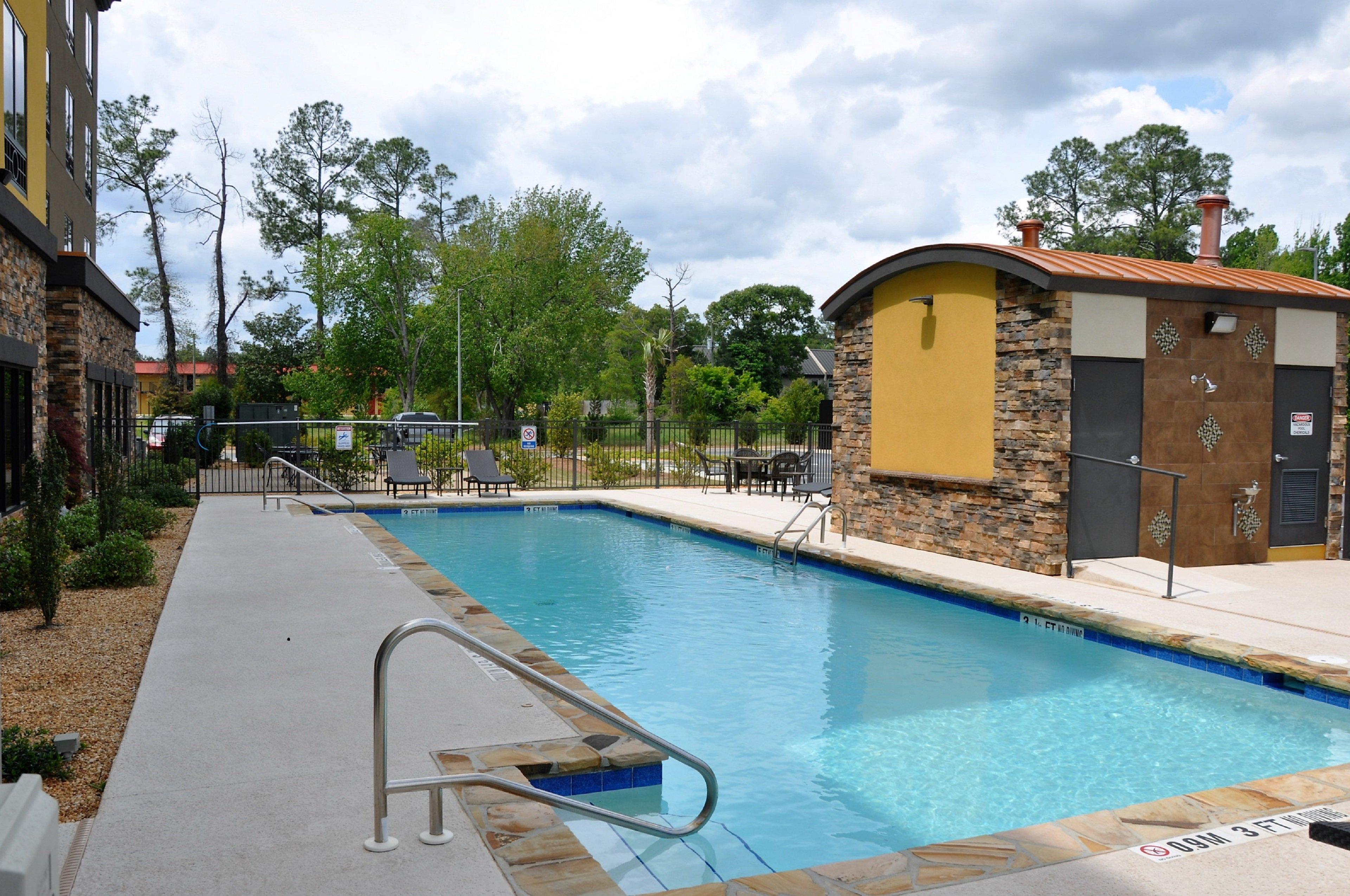 Holiday Inn Express & Suites Perry-National Fairground Area By Ihg Bagian luar foto
