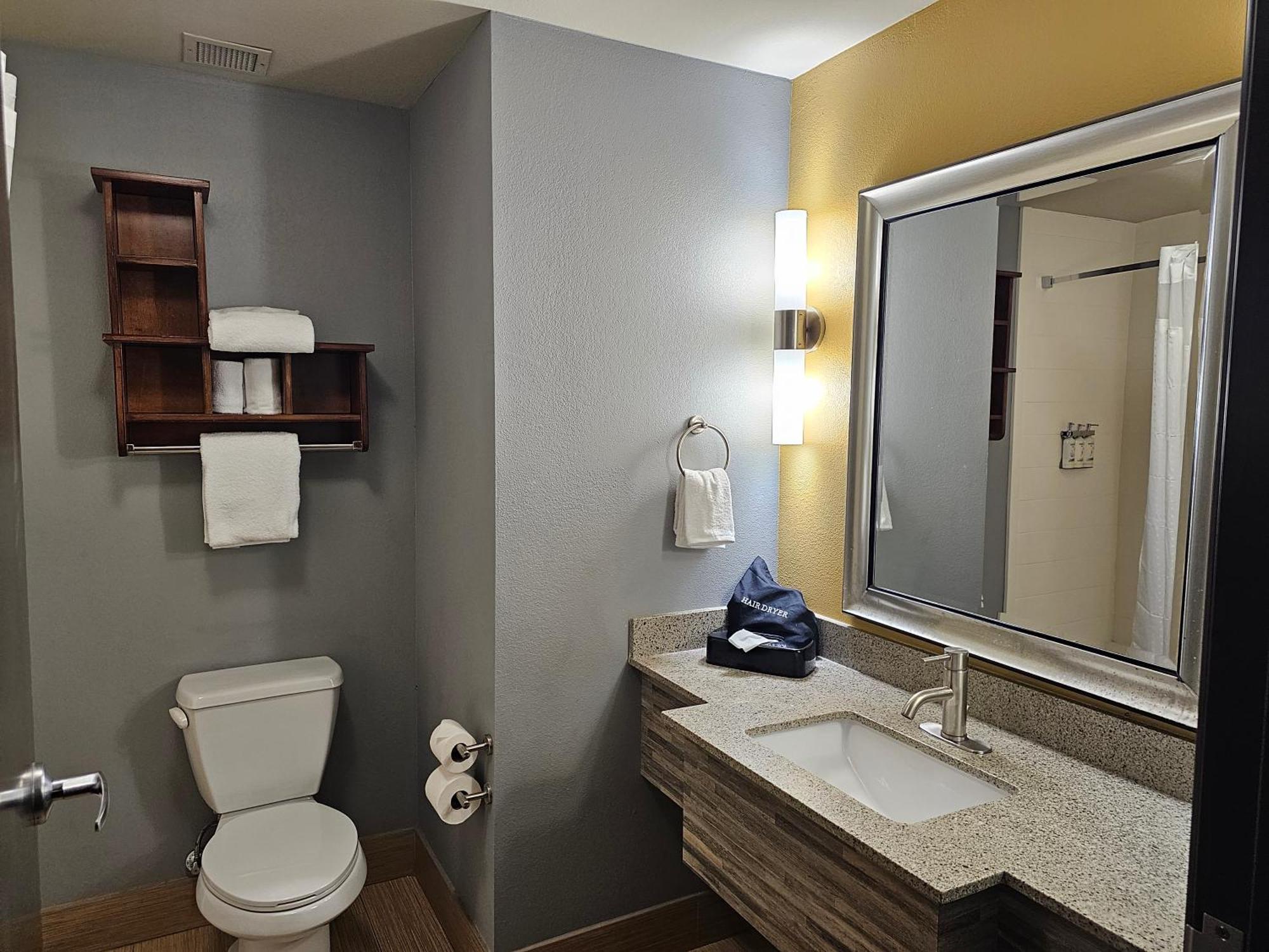 Holiday Inn Express & Suites Perry-National Fairground Area By Ihg Bagian luar foto
